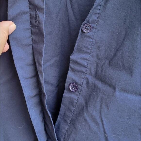 Eloquii Premier Button Down Top
In Navy - Picture 6 of 11